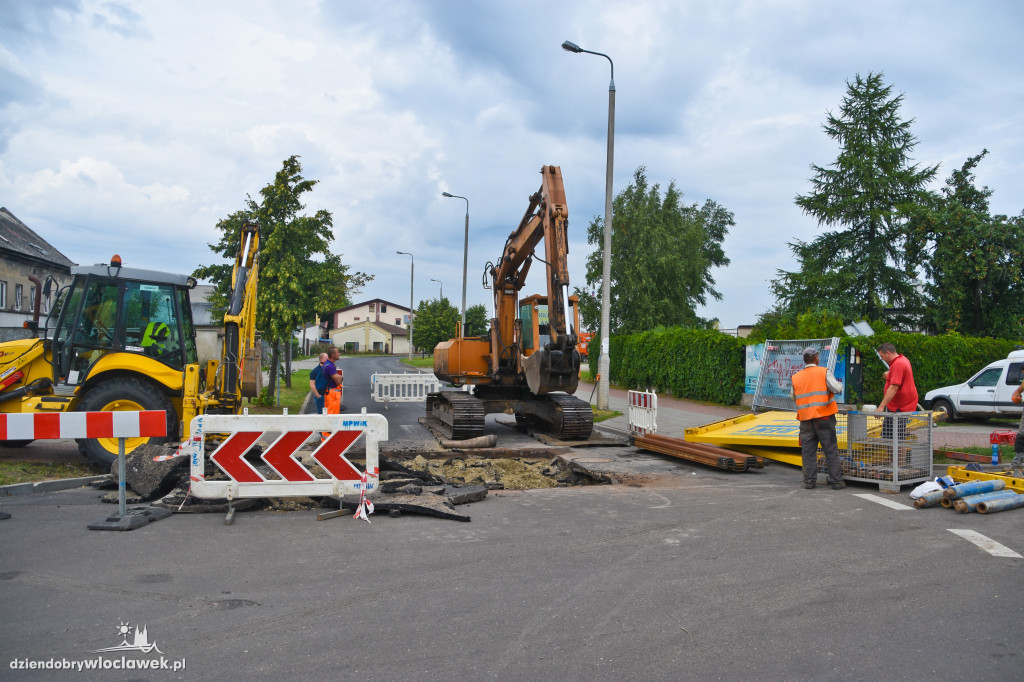 Roboty na skrzyż. Kaliskiej i Węglowej