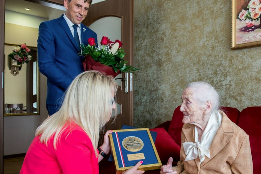 Medal dla rówieśniczki Niepodległej