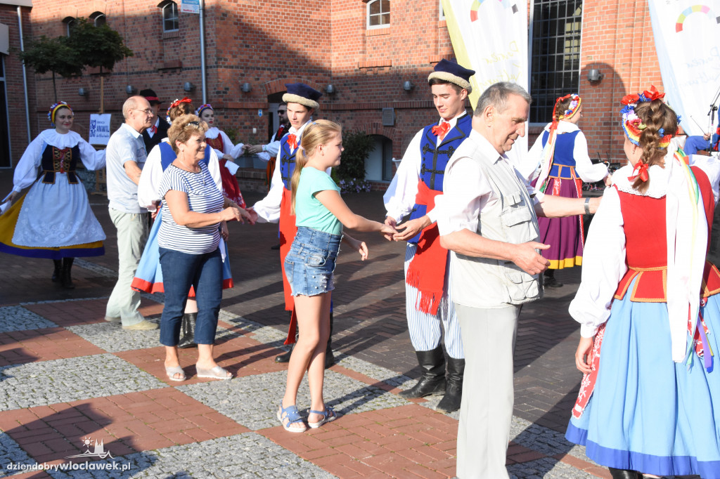 Letnia potańcówka w Browarze B.
