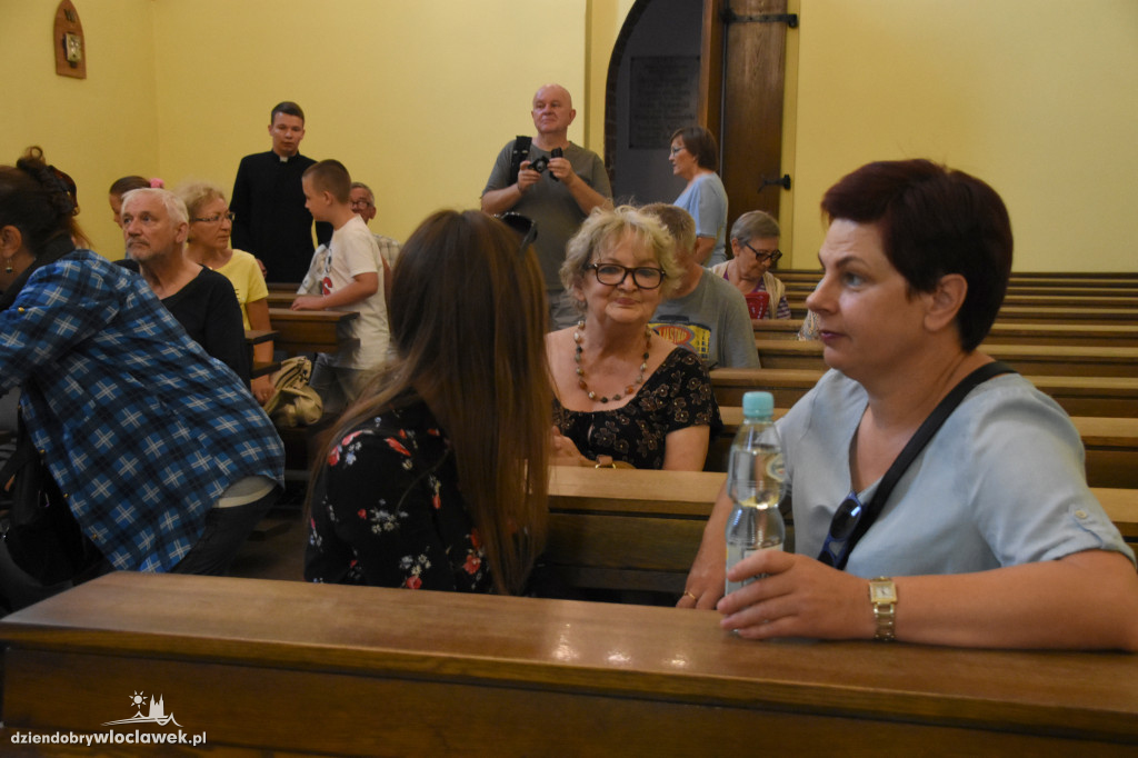 Spacerek do kościoła św. Witalisa