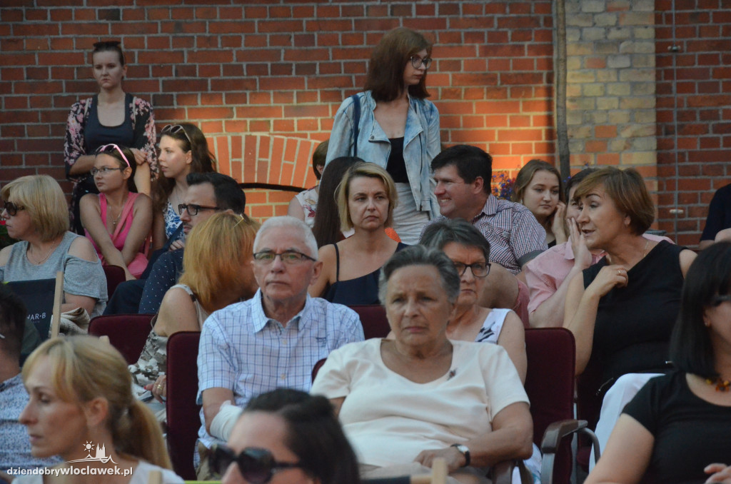 Koncert Jazz na dziedzińcu CK Browar B