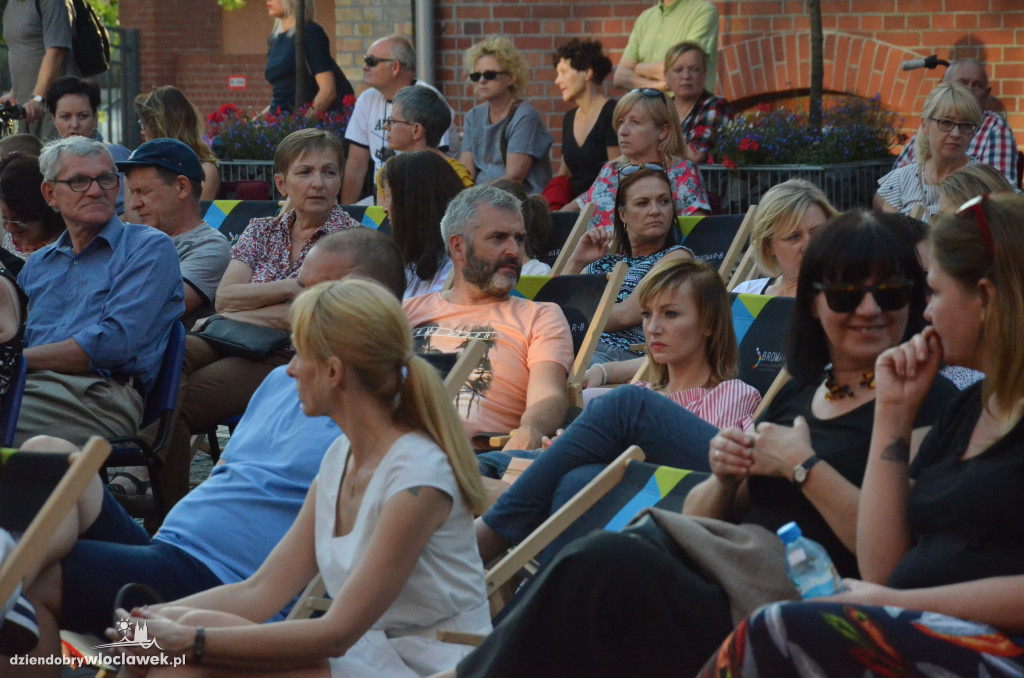 Koncert Jazz na dziedzińcu CK Browar B