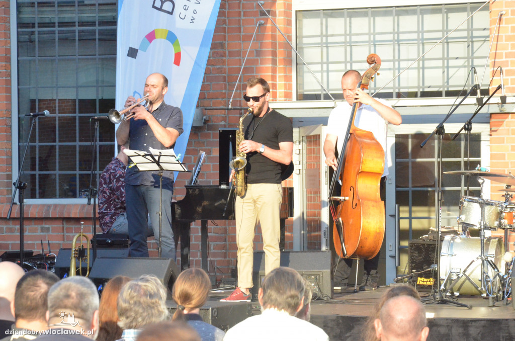 Koncert Jazz na dziedzińcu CK Browar B