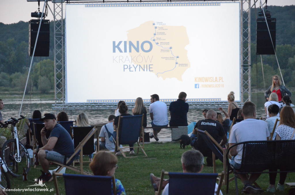 Kino Kraków Płynie na Bulwarach