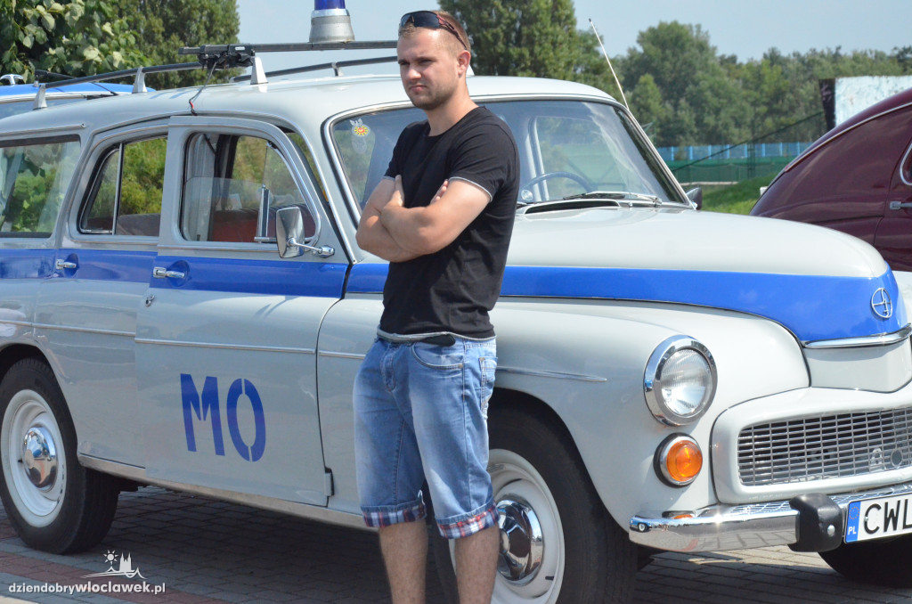 Spotkanie Klasyków pod Halą Mistrzów