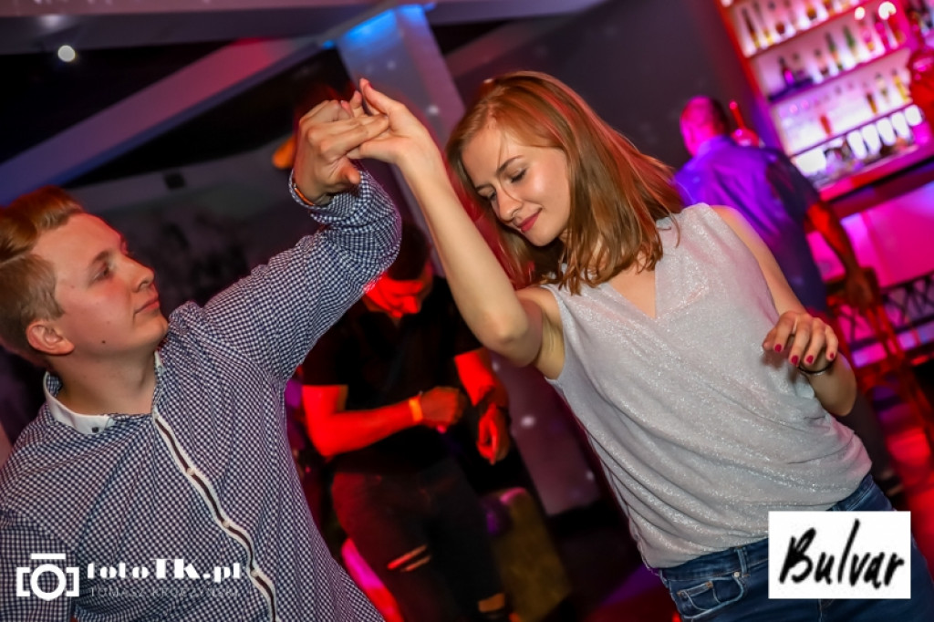 Sobota na Bulvarze w klubie Million