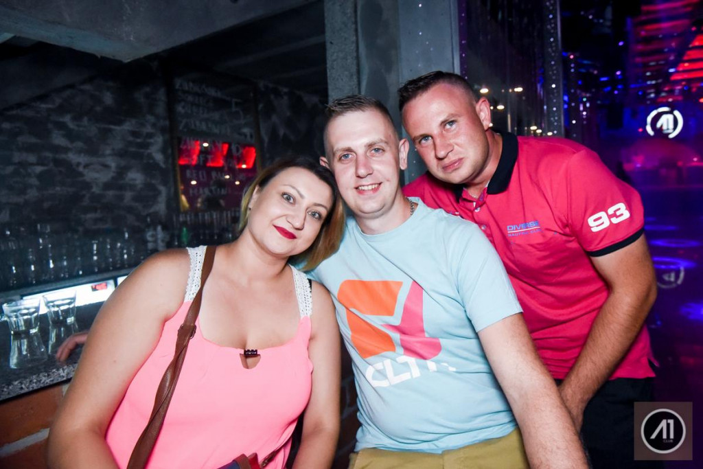 Gorąca sobotnia noc w klubie A1 w Wieńcu