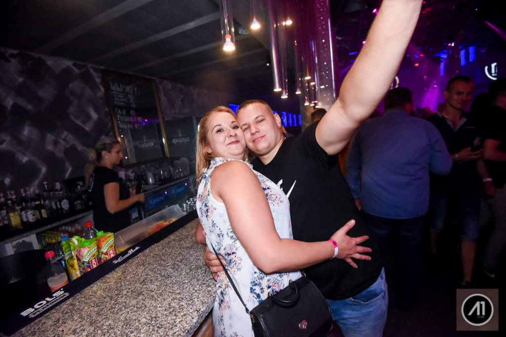Gorąca sobotnia noc w klubie A1 w Wieńcu