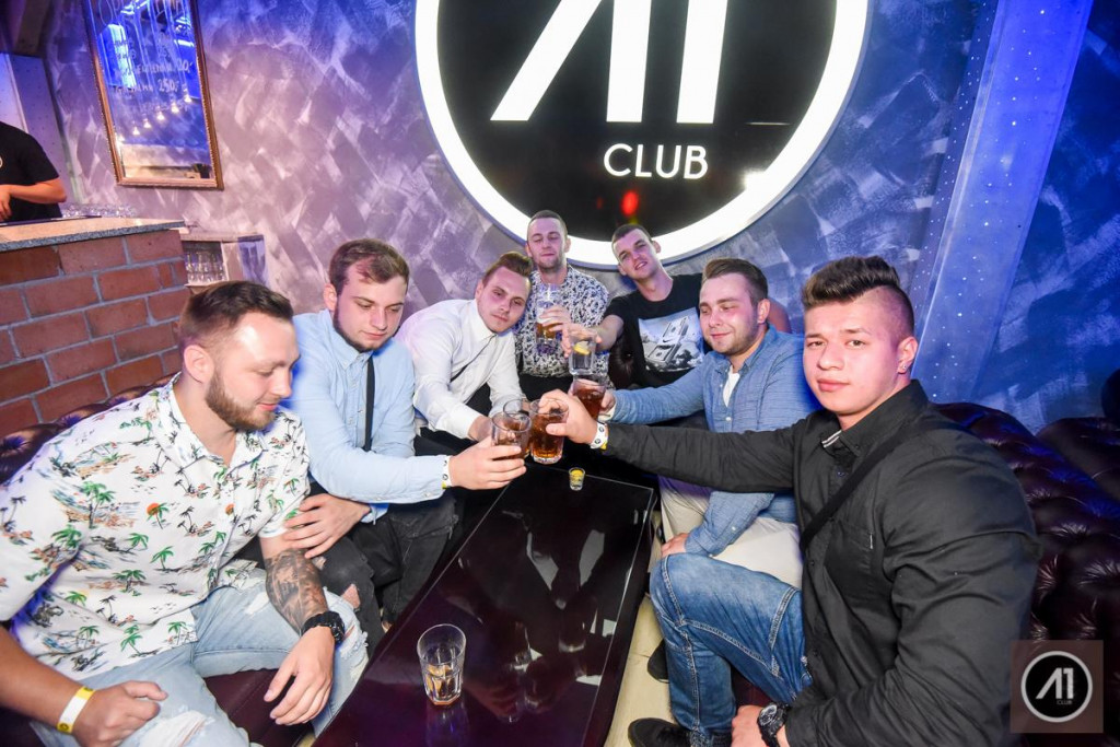 Gorąca sobotnia noc w klubie A1 w Wieńcu