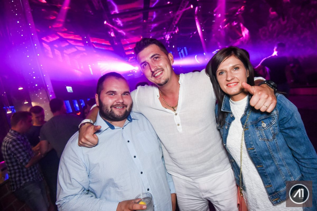 Gorąca sobotnia noc w klubie A1 w Wieńcu