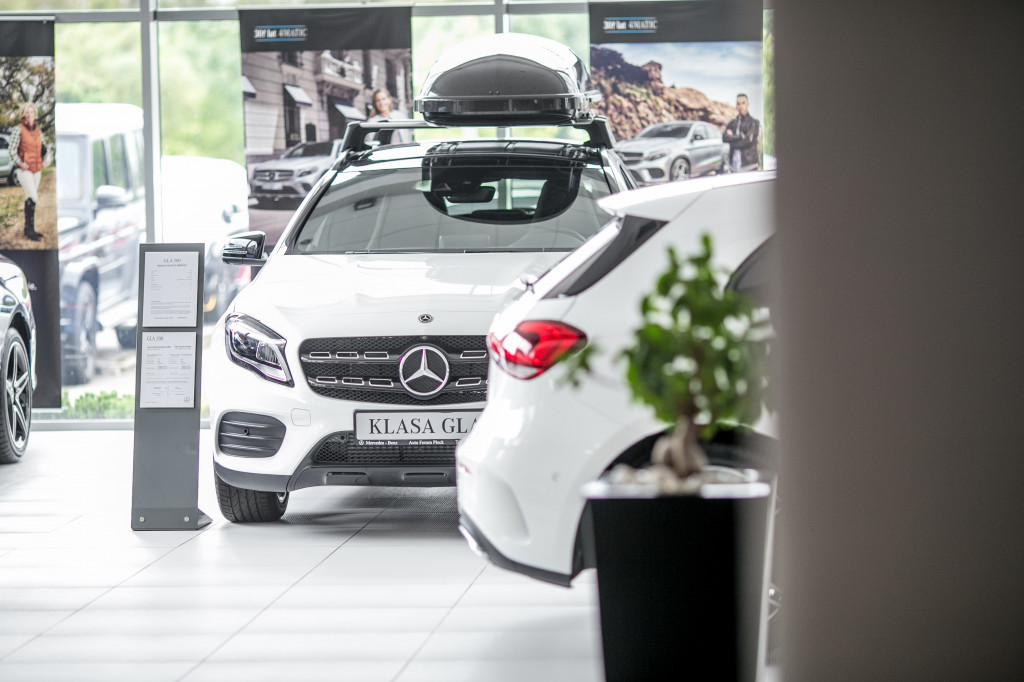 Dream Cars w salonie Mercedesa