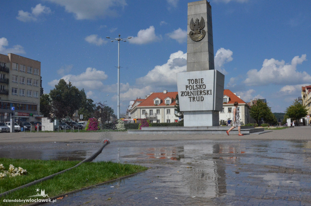 Kurtyna wodna na pl. Wolności już działa
