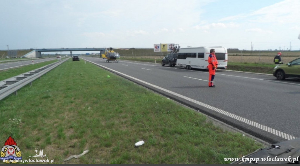 6 aut  zderzyło się na A1. 8 osób w szpitalu
