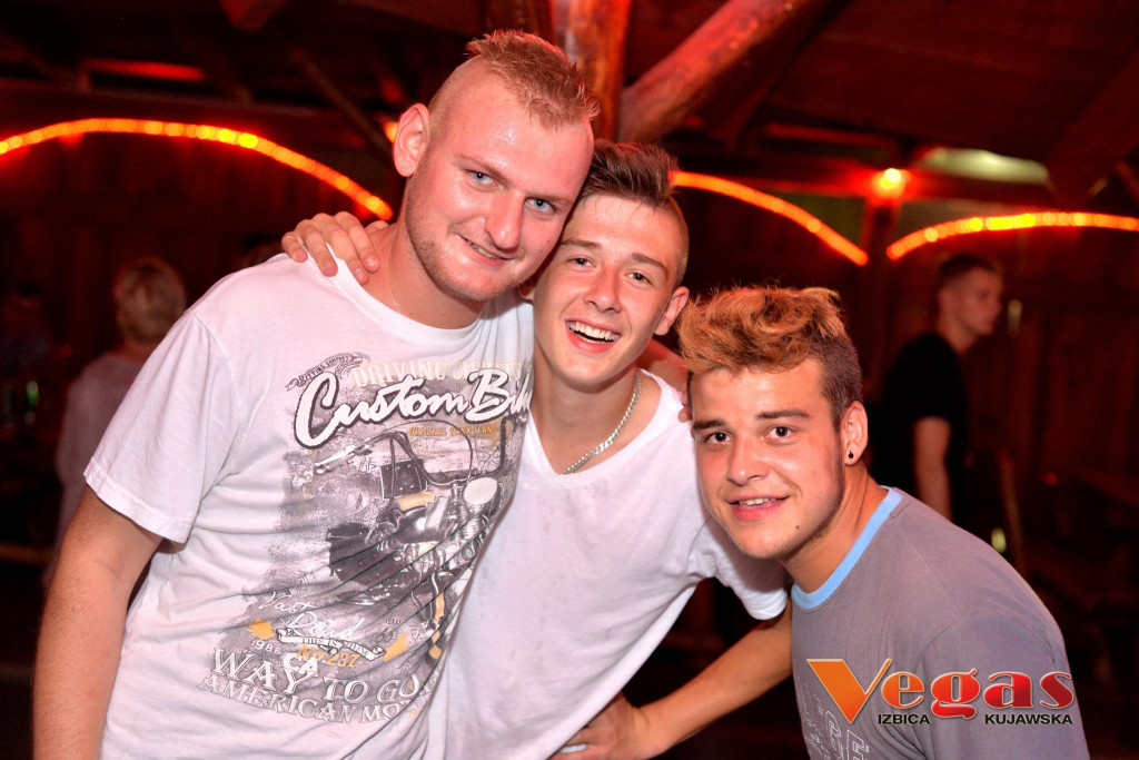 Sobotnia impreza w klubie Vegas
