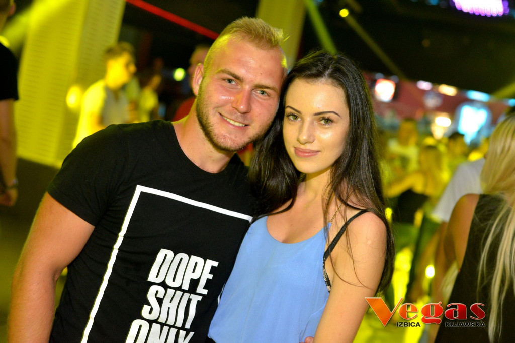 Sobotnia impreza w klubie Vegas