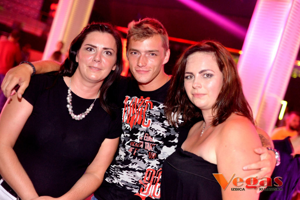Sobotnia impreza w klubie Vegas