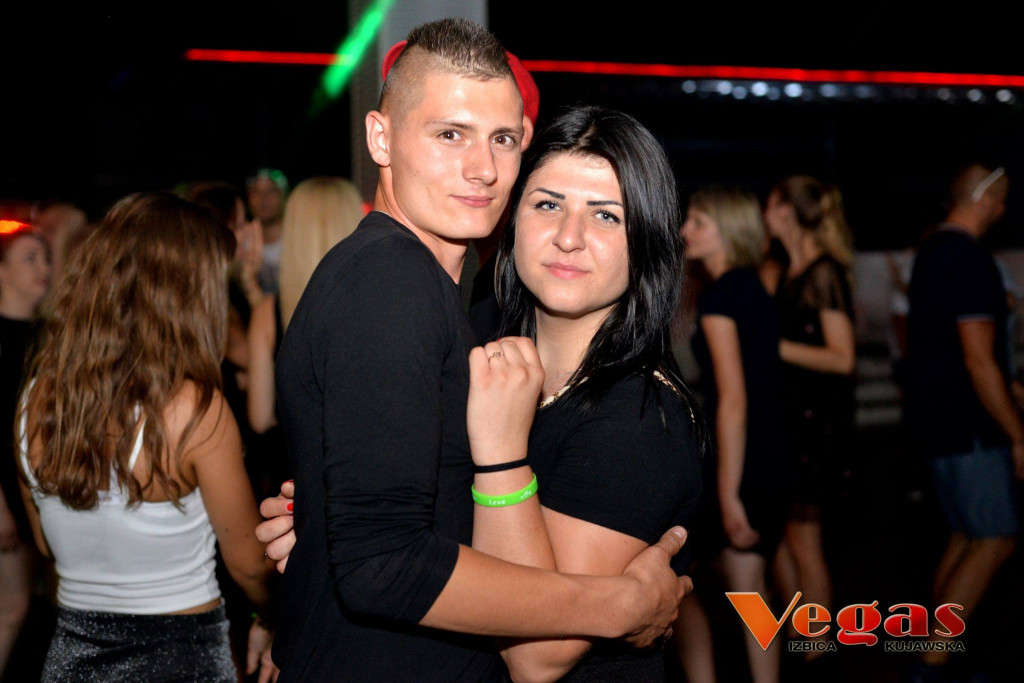 Sobotnia impreza w klubie Vegas