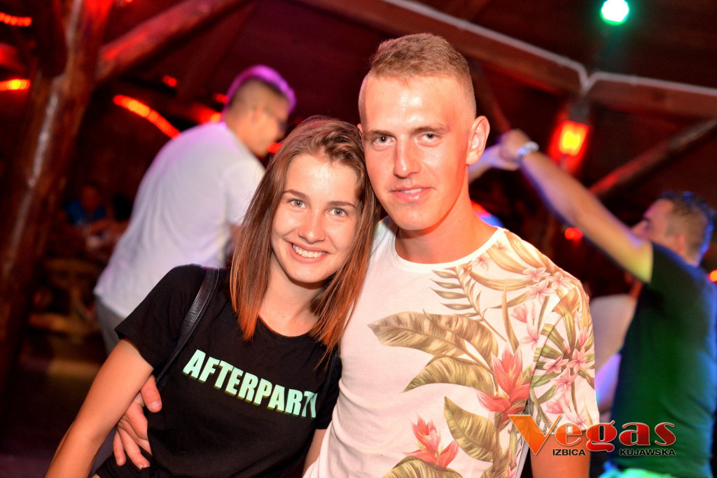 Sobotnia impreza w klubie Vegas