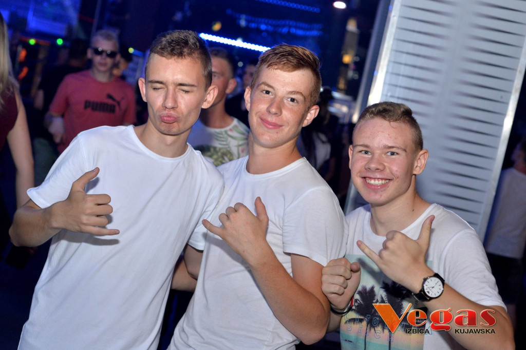 Sobotnia impreza w klubie Vegas