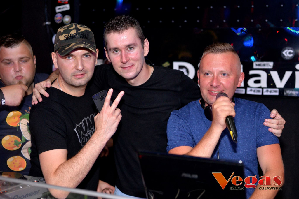Sobotnia impreza w klubie Vegas