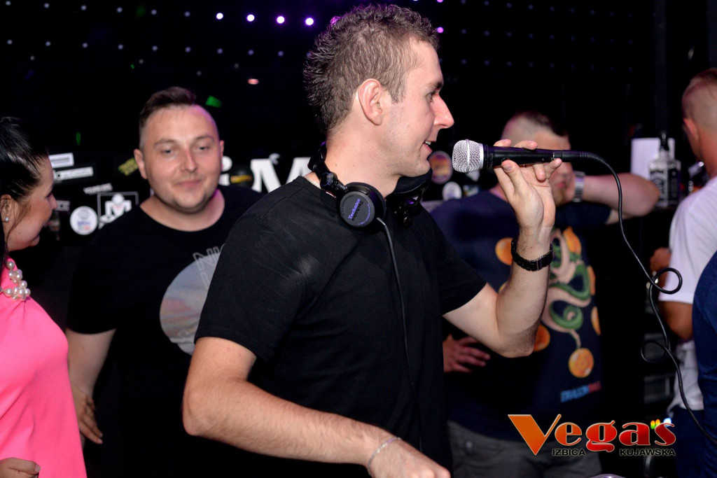 Sobotnia impreza w klubie Vegas
