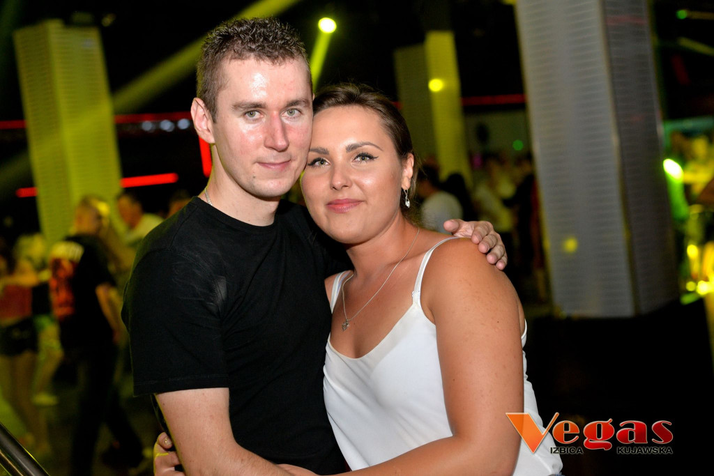 Sobotnia impreza w klubie Vegas