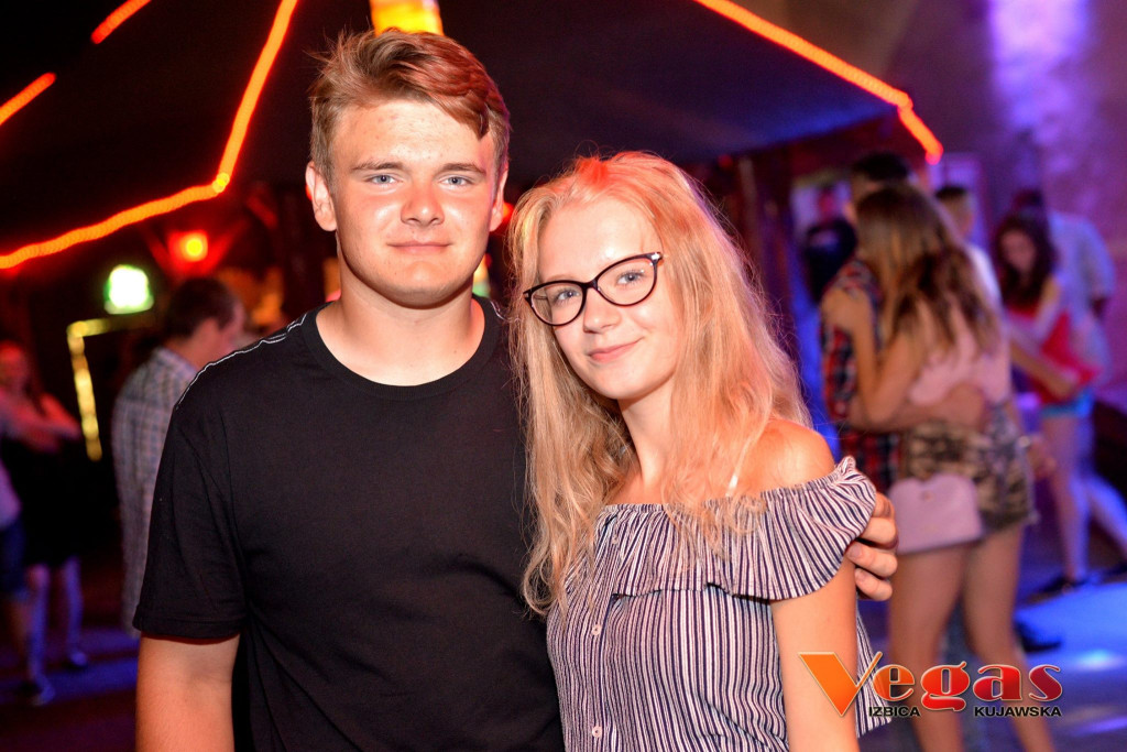 Sobotnia impreza w klubie Vegas