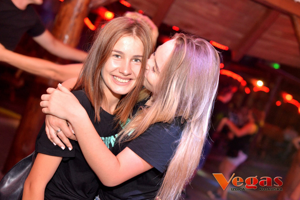 Sobotnia impreza w klubie Vegas