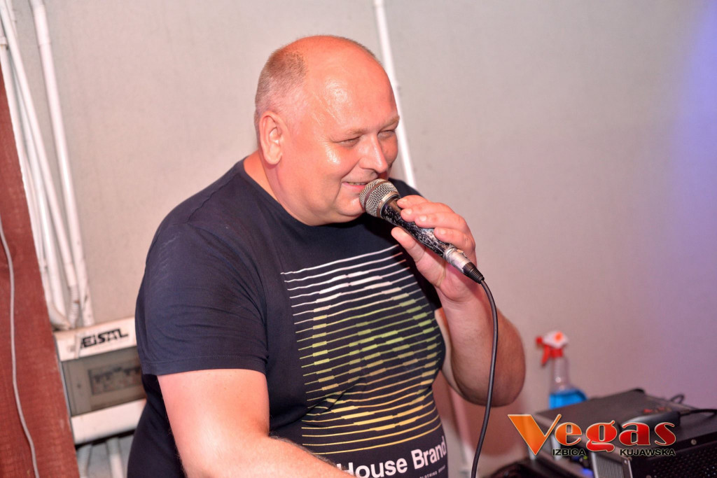 Sobotnia impreza w klubie Vegas