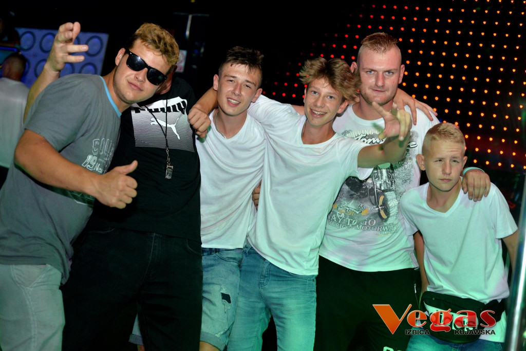 Sobotnia impreza w klubie Vegas