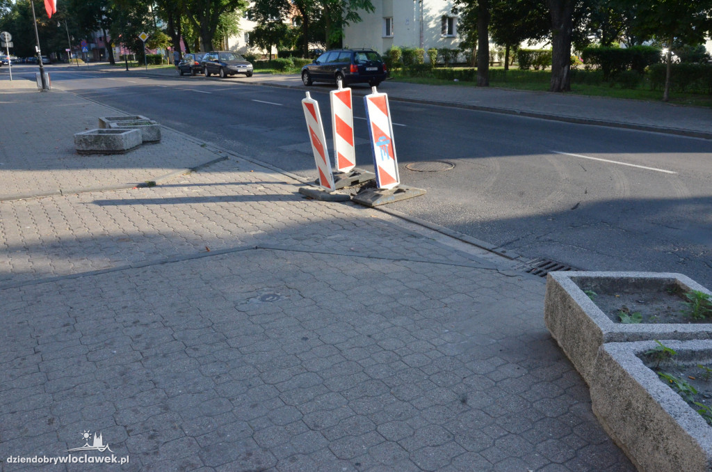 Dziura w jezdni na Chopina