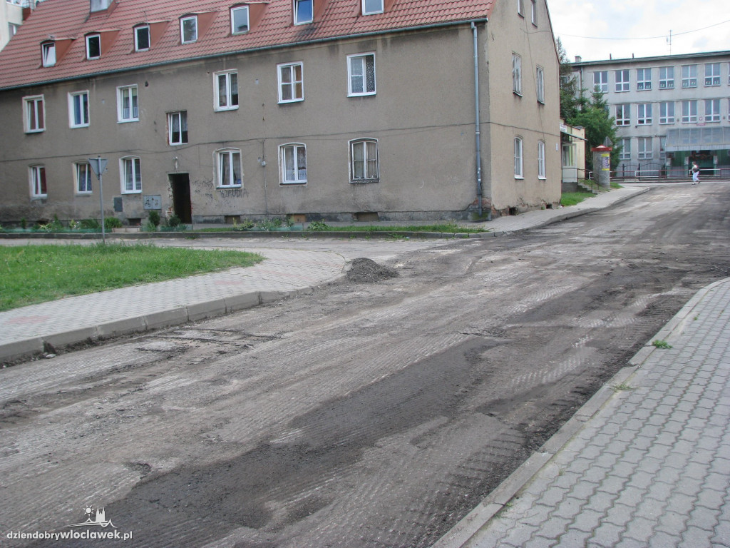 Rozpoczął się remont na ulicy Hożej
