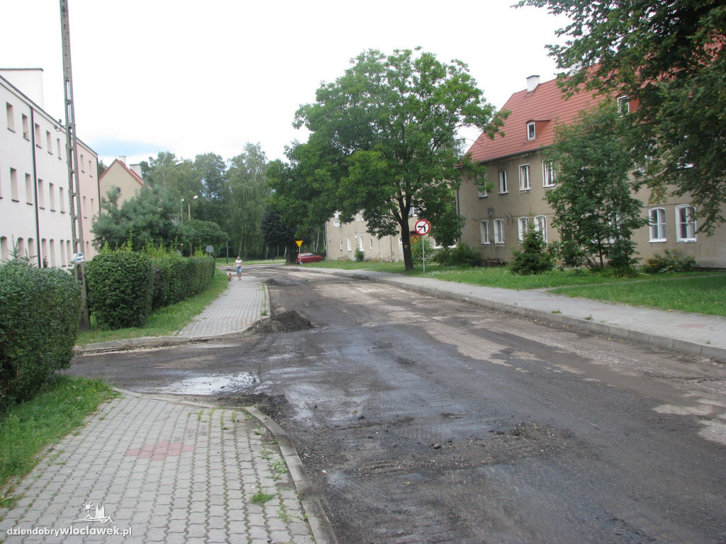 Rozpoczął się remont na ulicy Hożej