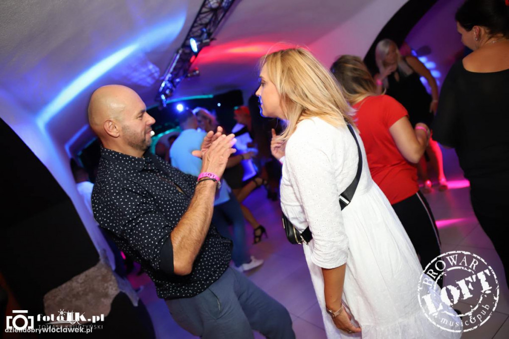 Sobotnia noc w Browar Loft Music & Pub