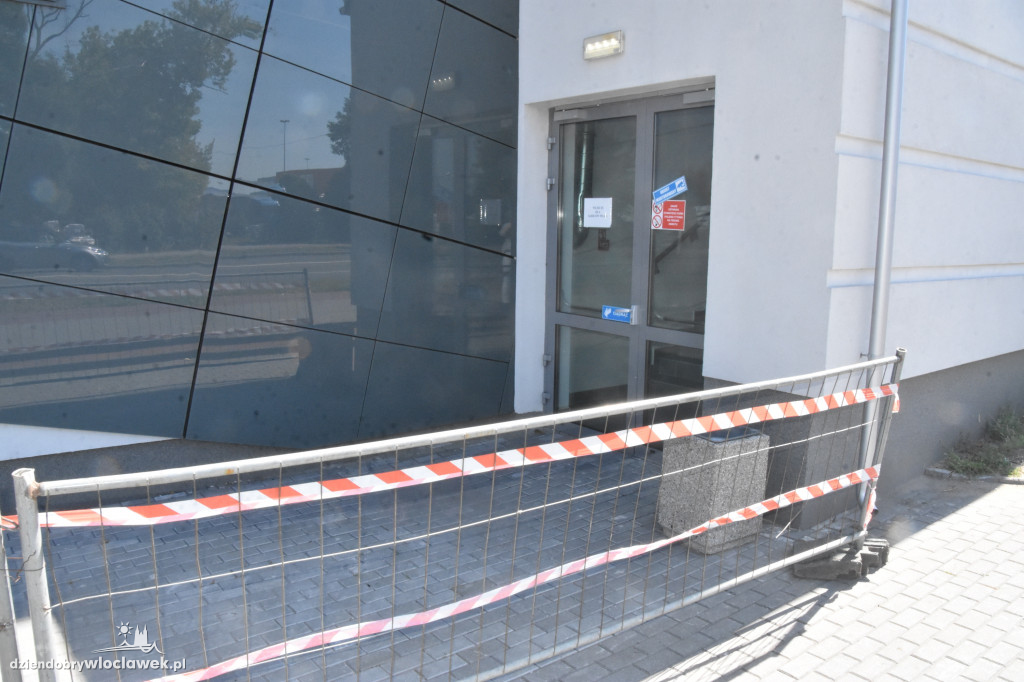 PiS pyta o stan wyremontowanej hali
