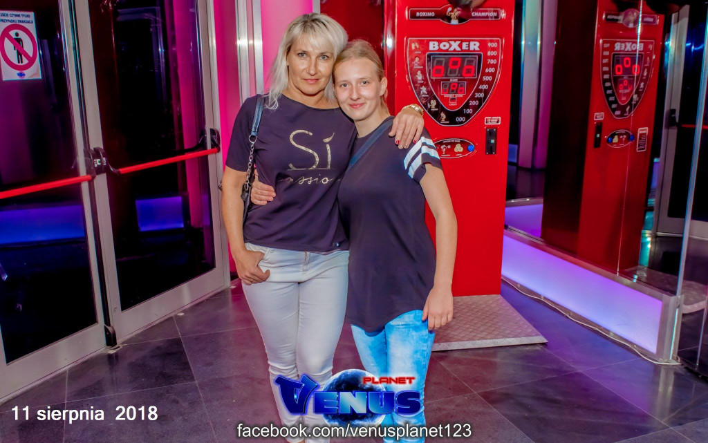 Gorąca noc w klubie Venus Koneck