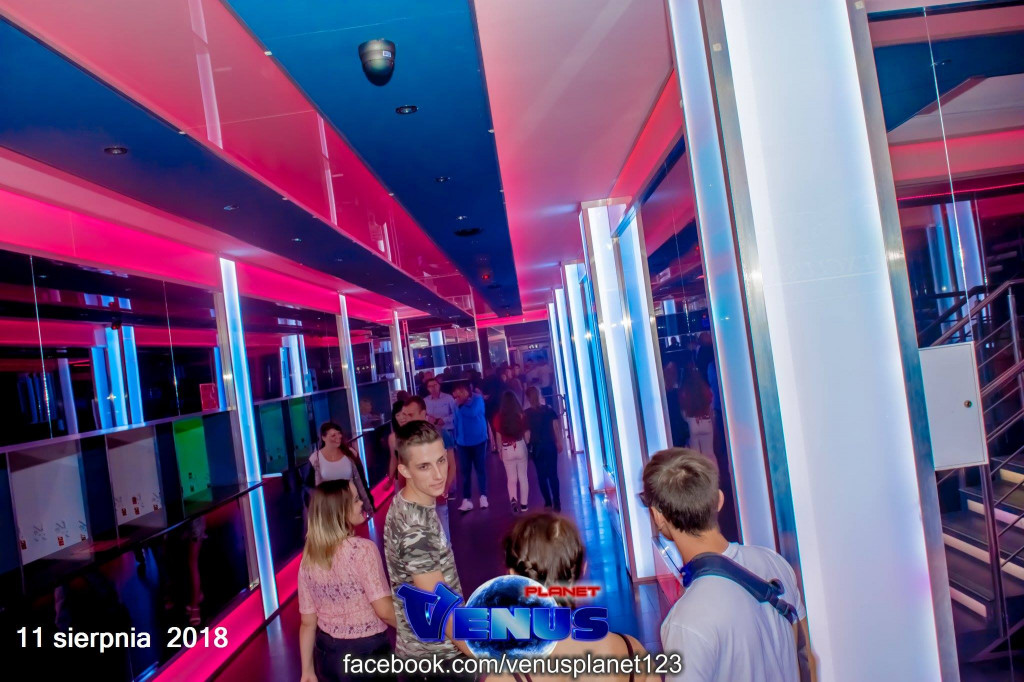 Gorąca noc w klubie Venus Koneck