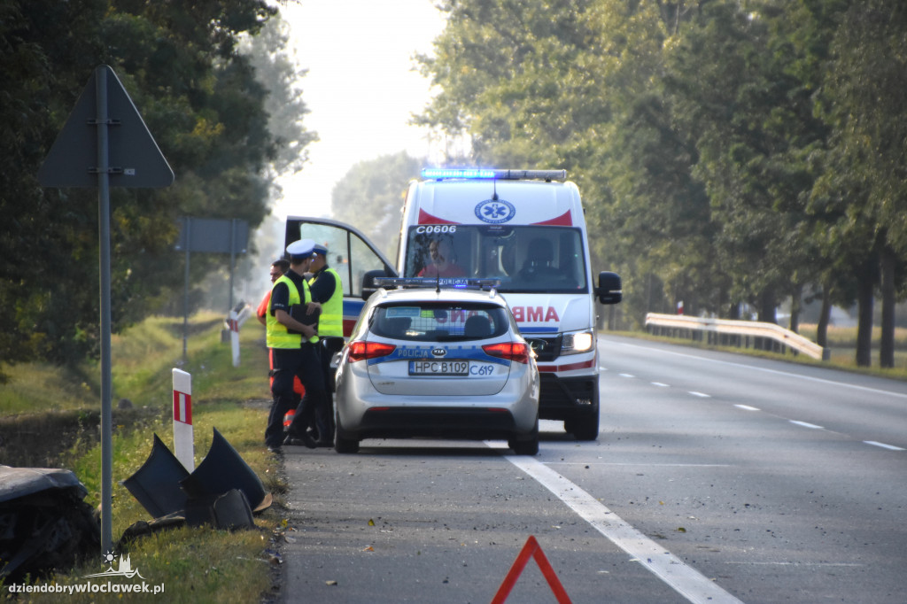 Mężczyzna zjechał autem do rowu!