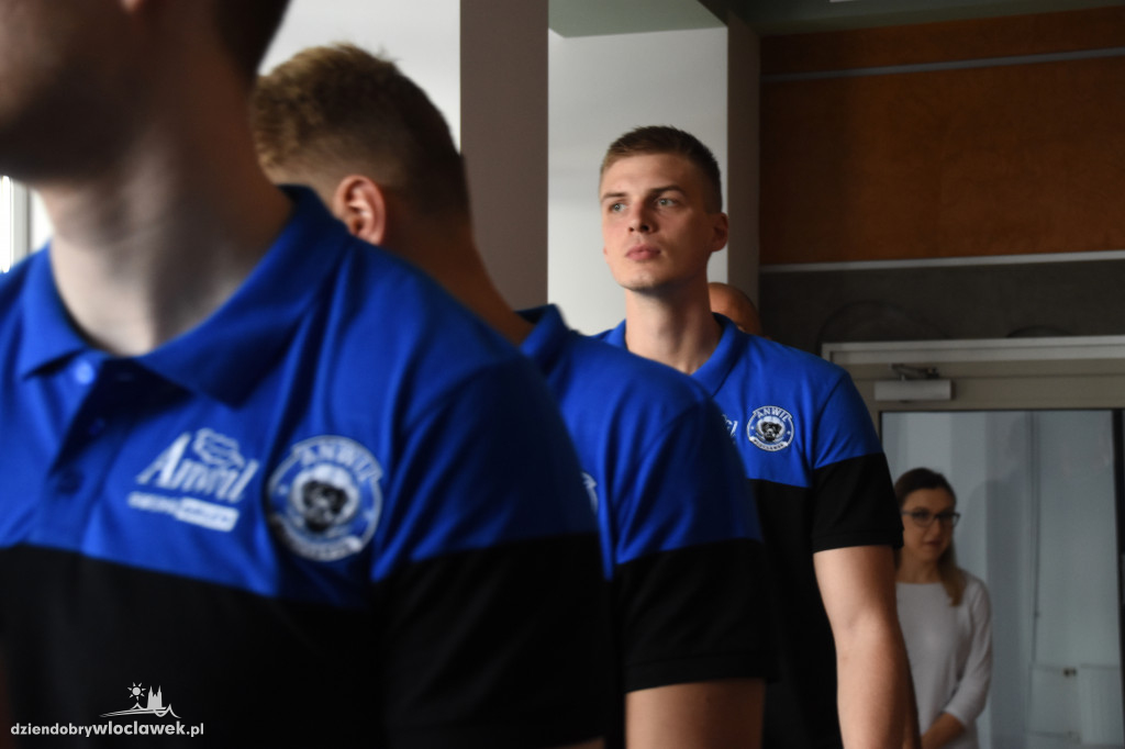 Anwil zaprezentował nowy skład!