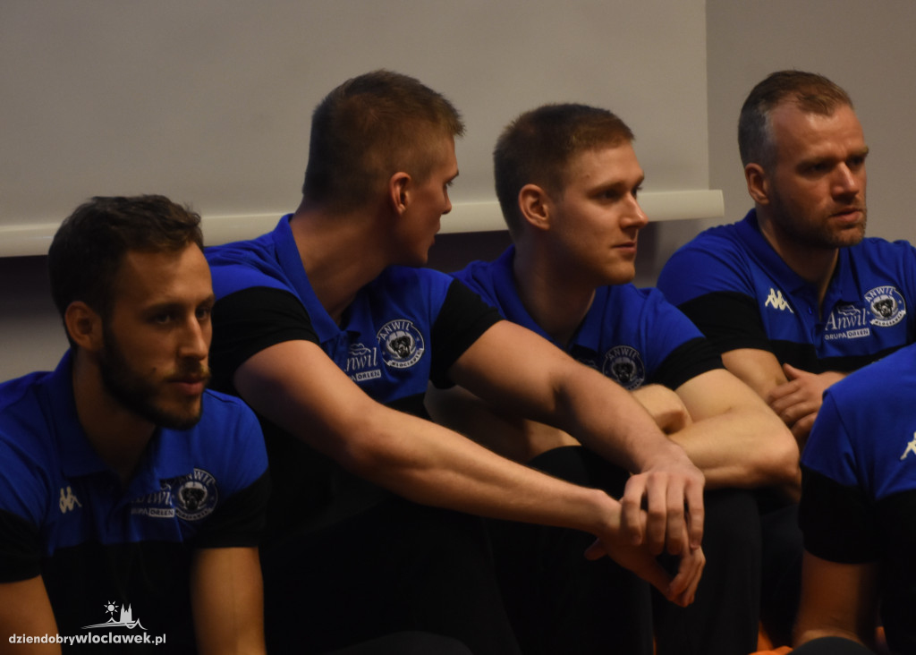 Anwil zaprezentował nowy skład!