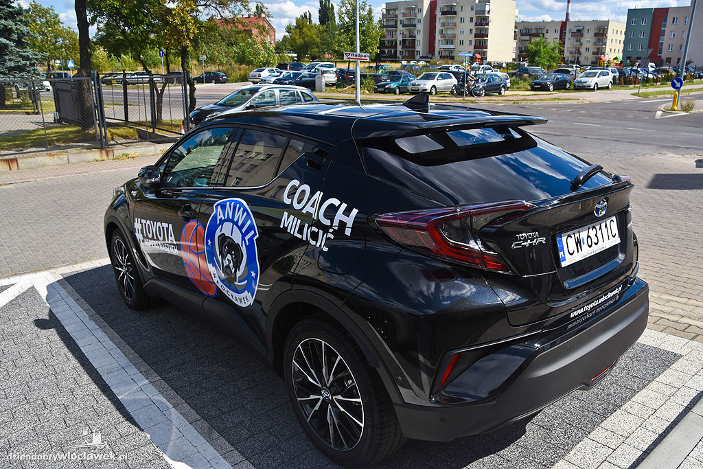 Trener Anwilu i zawodnicy dostali Toyoty