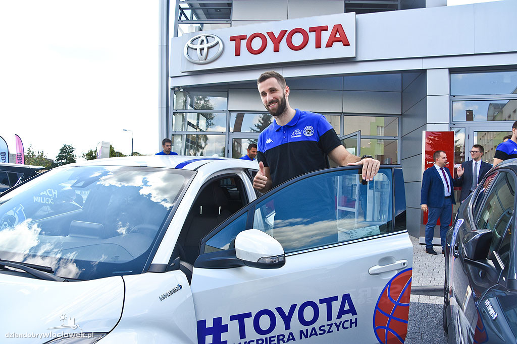 Trener Anwilu i zawodnicy dostali Toyoty