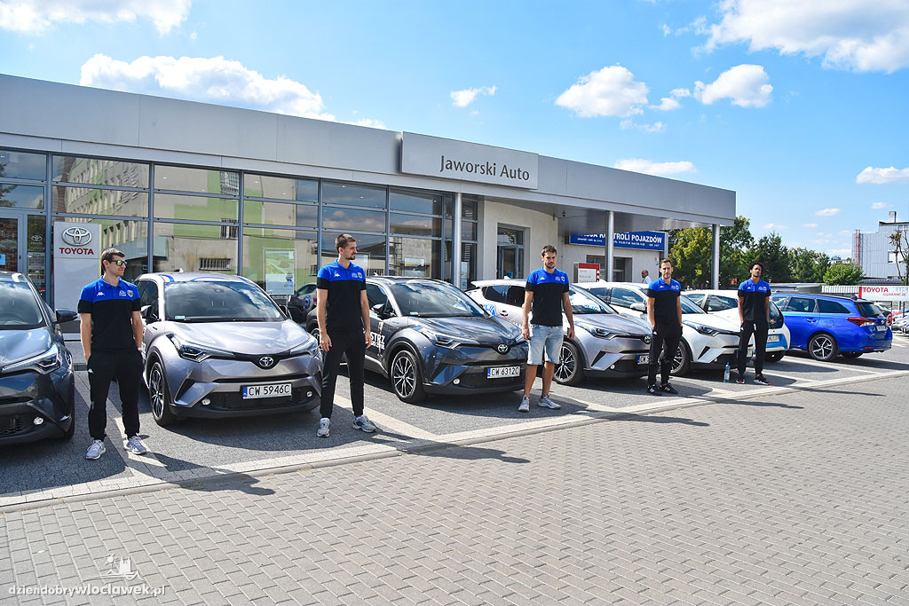 Trener Anwilu i zawodnicy dostali Toyoty
