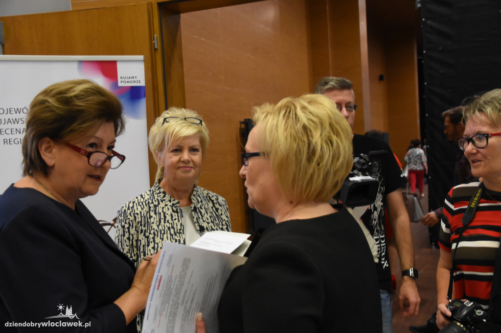 Kurator spotkał się z dyrektorami