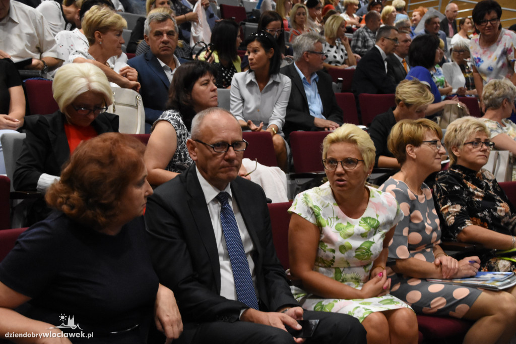 Kurator spotkał się z dyrektorami