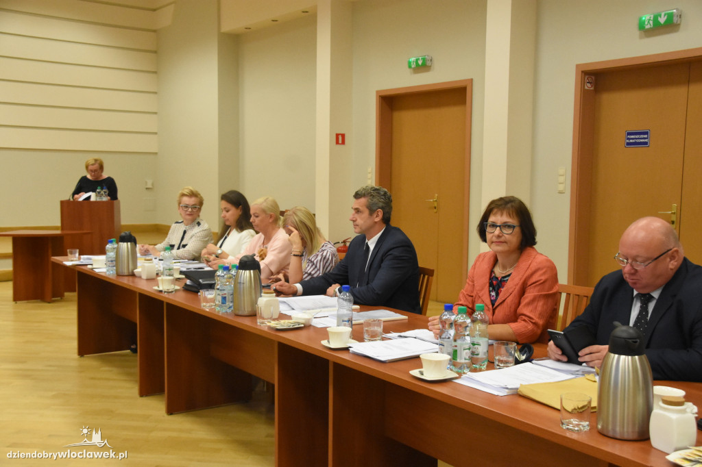 Trwa 48. sesja rady miejskiej