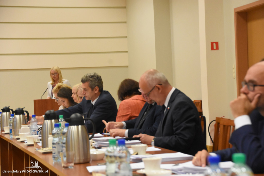 Trwa 48. sesja rady miejskiej