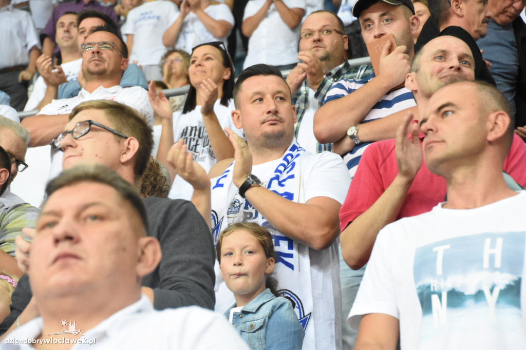 Kibice Anwilu na meczu z Treflem Sopot