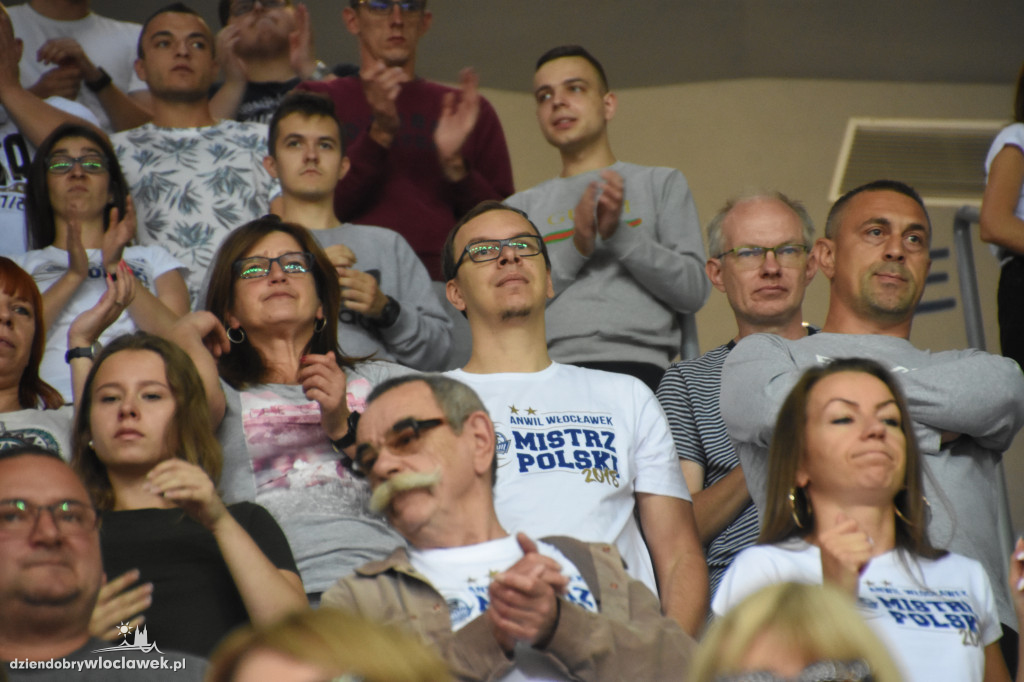 Kibice Anwilu na meczu z Treflem Sopot