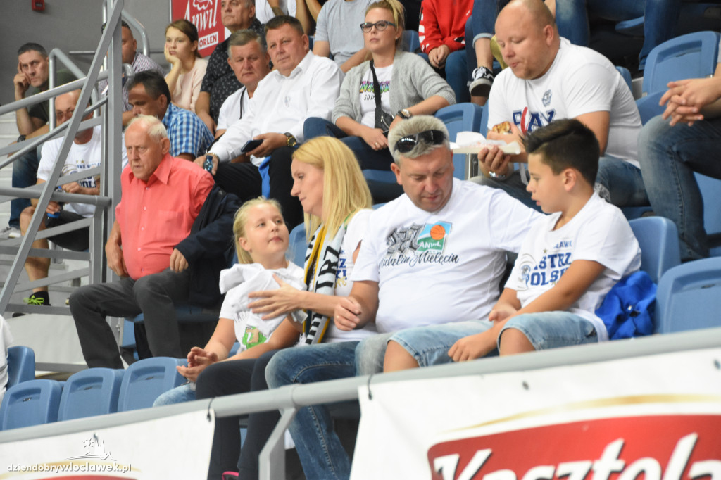 Kibice Anwilu na meczu z Treflem Sopot